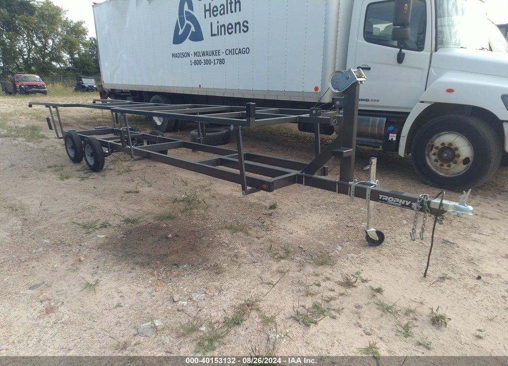 2023 TRAILER TROPHY PONTOON VIN: 5HBTP2027P1037671