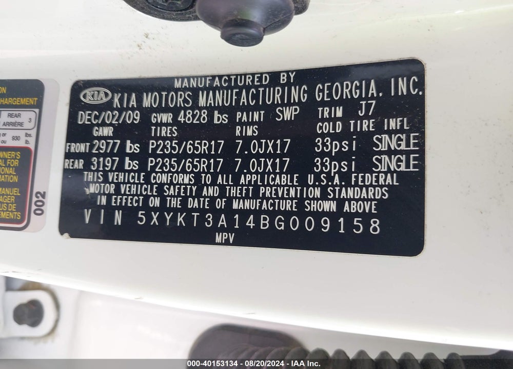 2011 KIA SORENTO LX VIN: 5XYKT3A14BG009158