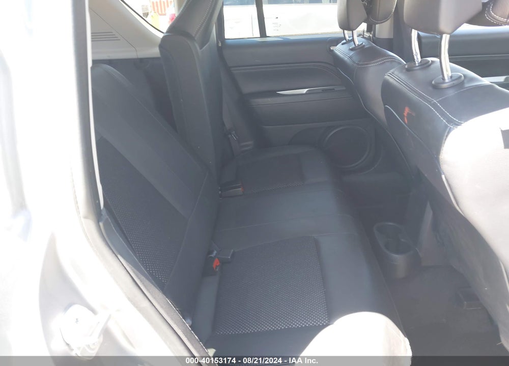 2017 JEEP COMPASS VIN: 1C4NJCEA8HD212865