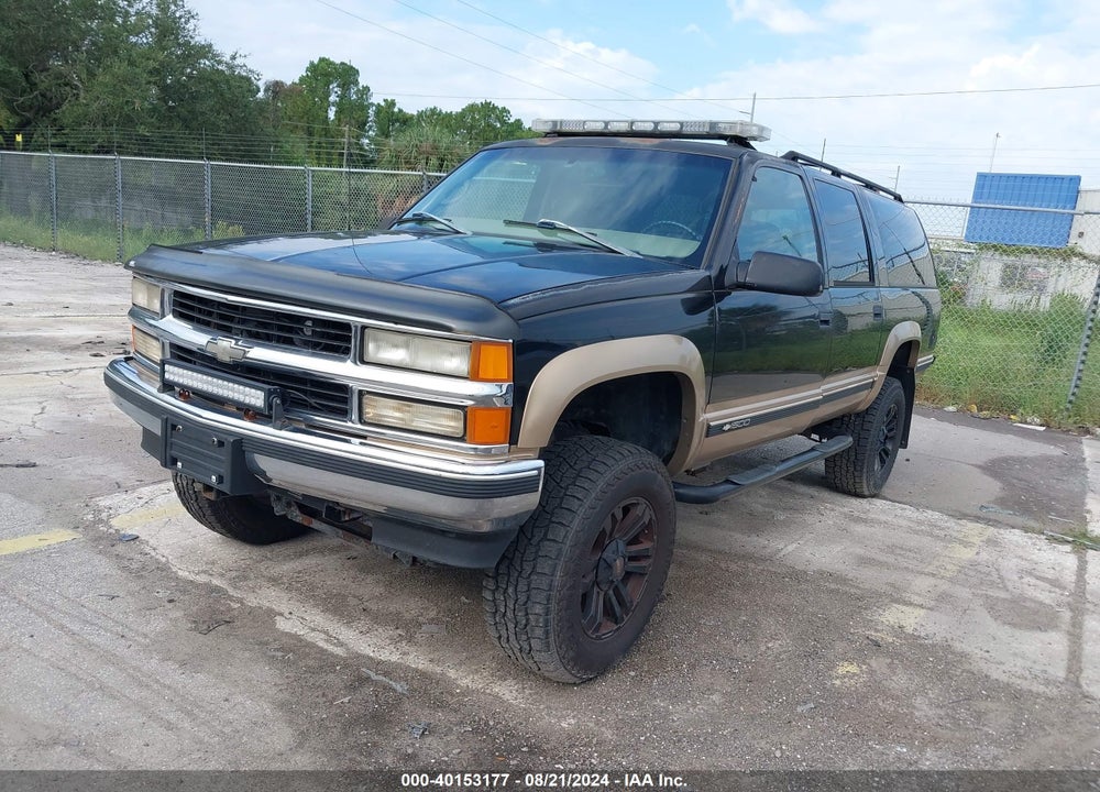 1999 CHEVROLET SUBURBAN 1500 LT VIN: 1GNFK16R0XJ408512