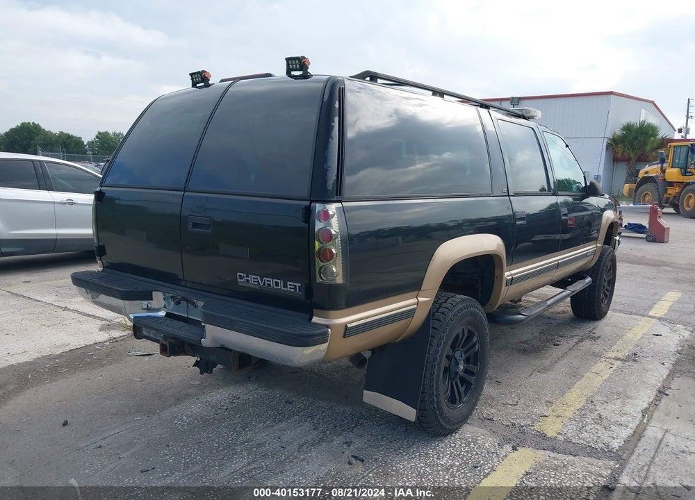 1999 CHEVROLET SUBURBAN 1500 LT VIN: 1GNFK16R0XJ408512