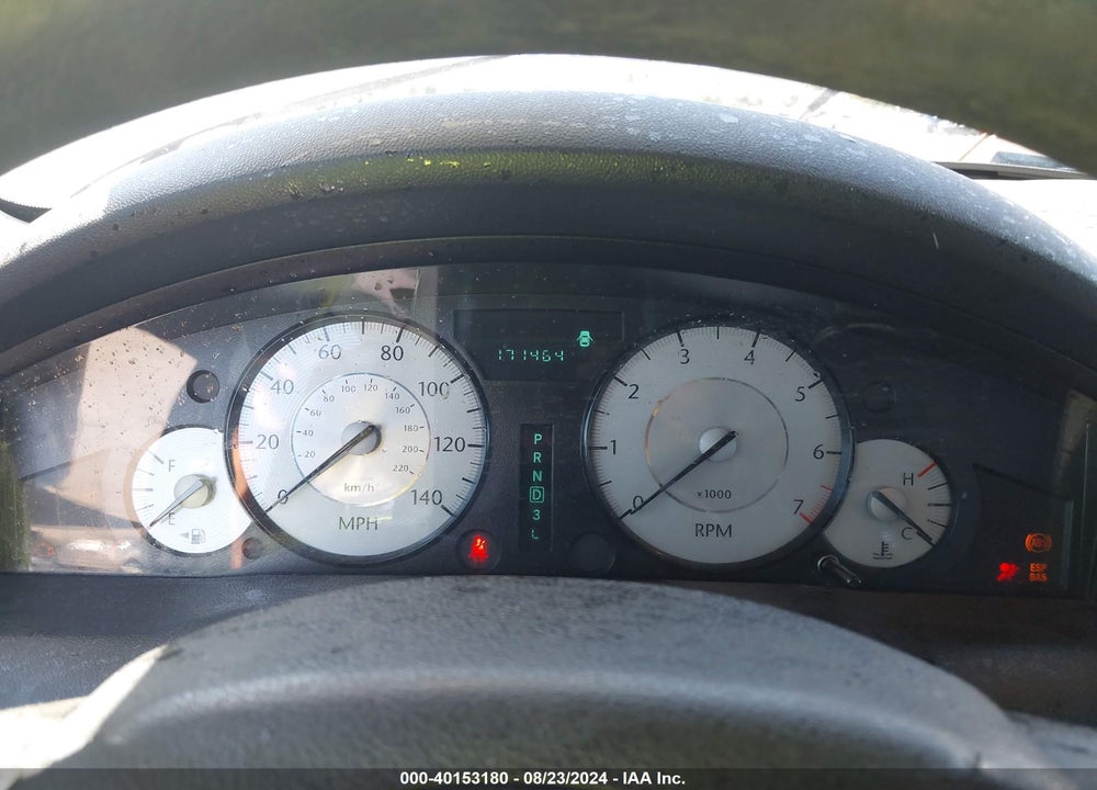 2008 CHRYSLER 300 VIN: 2C3LA43R38H312644