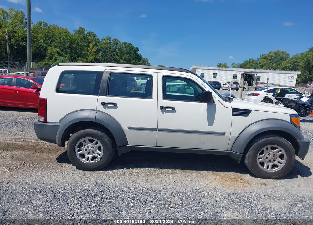 2008 DODGE NITRO SXT VIN: 1D8GU28K08W108424