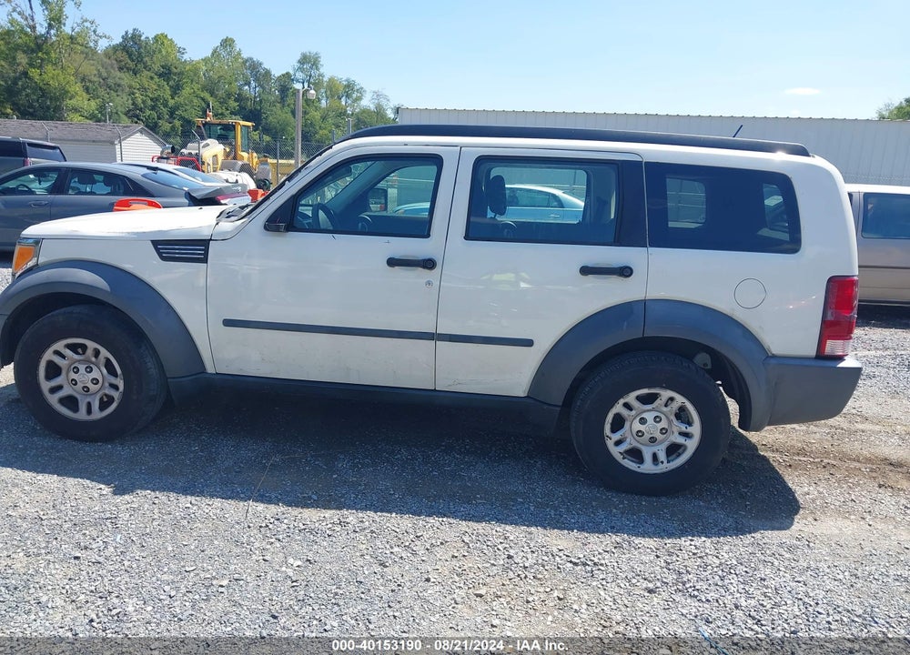 2008 DODGE NITRO SXT VIN: 1D8GU28K08W108424