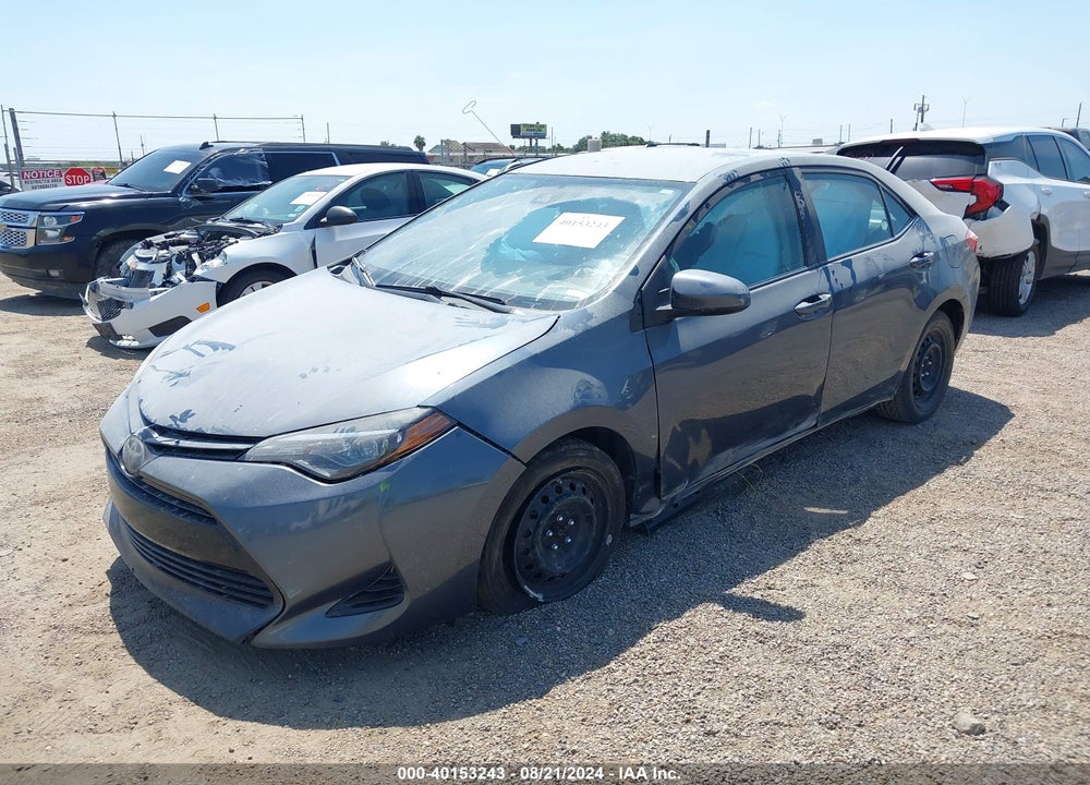 2018 TOYOTA COROLLA LE VIN: 5YFBURHE6JP794012