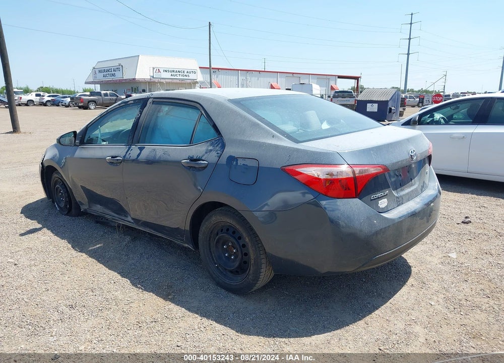 2018 TOYOTA COROLLA LE VIN: 5YFBURHE6JP794012