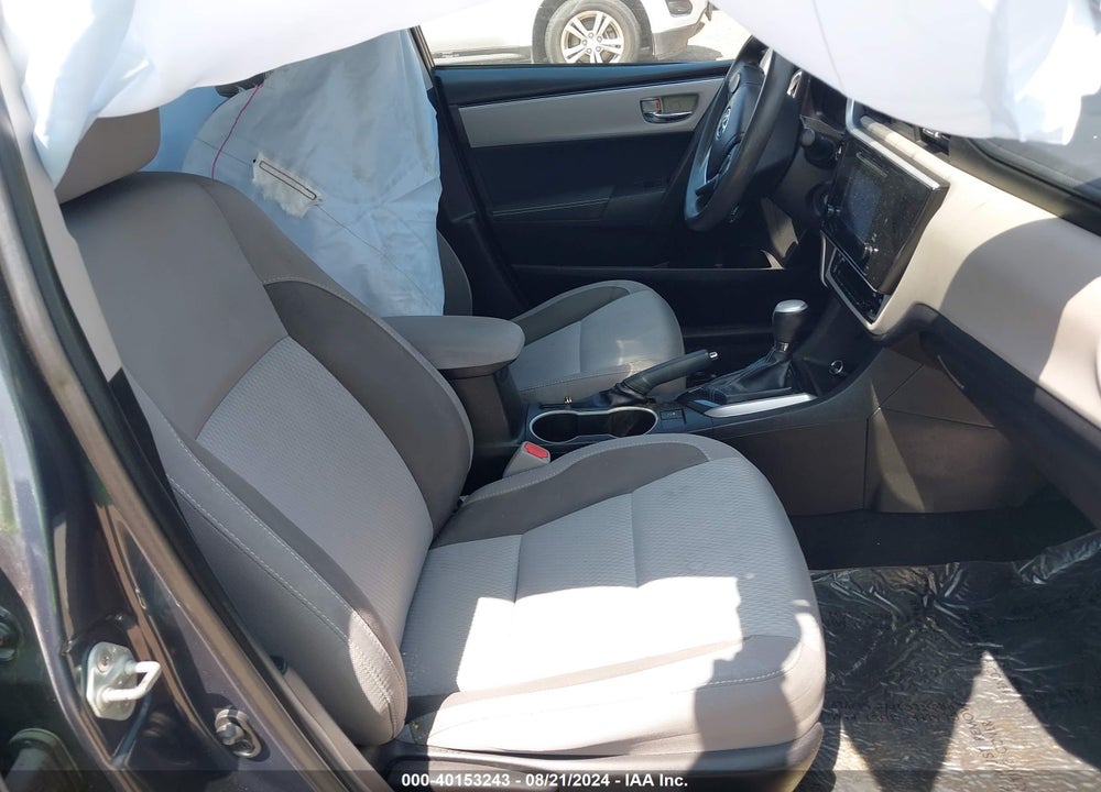 2018 TOYOTA COROLLA LE VIN: 5YFBURHE6JP794012