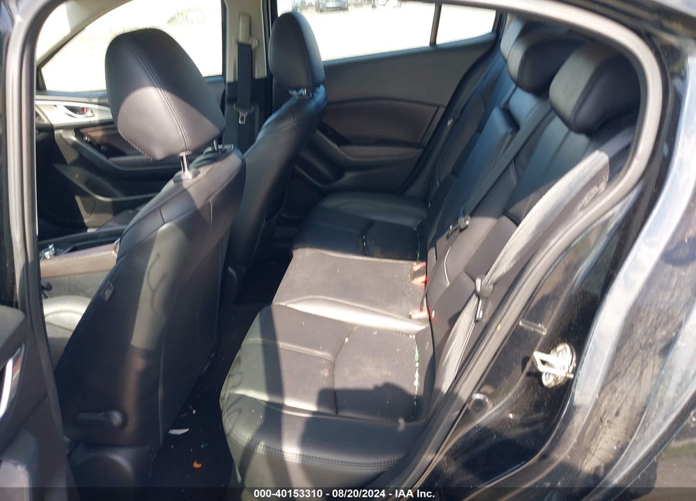 2018 MAZDA 3 TOURING VIN: 3MZBN1L30JM233894