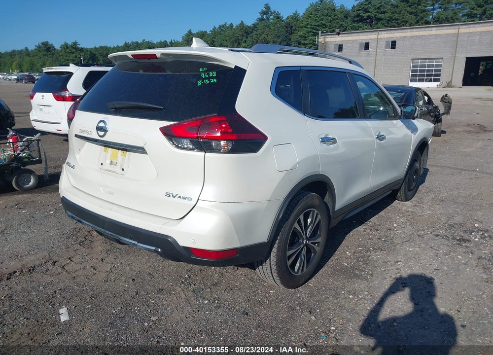 2019 NISSAN ROGUE SV VIN: JN8AT2MV8KW384420