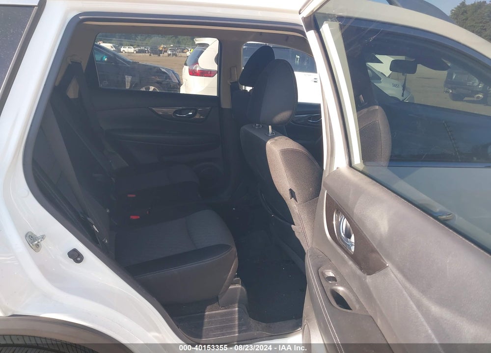 2019 NISSAN ROGUE SV VIN: JN8AT2MV8KW384420