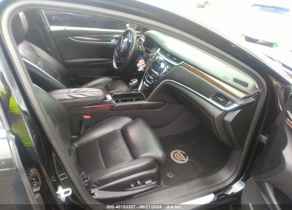 2013 CADILLAC XTS PREMIUM VIN: 2G61T5S37D9105049
