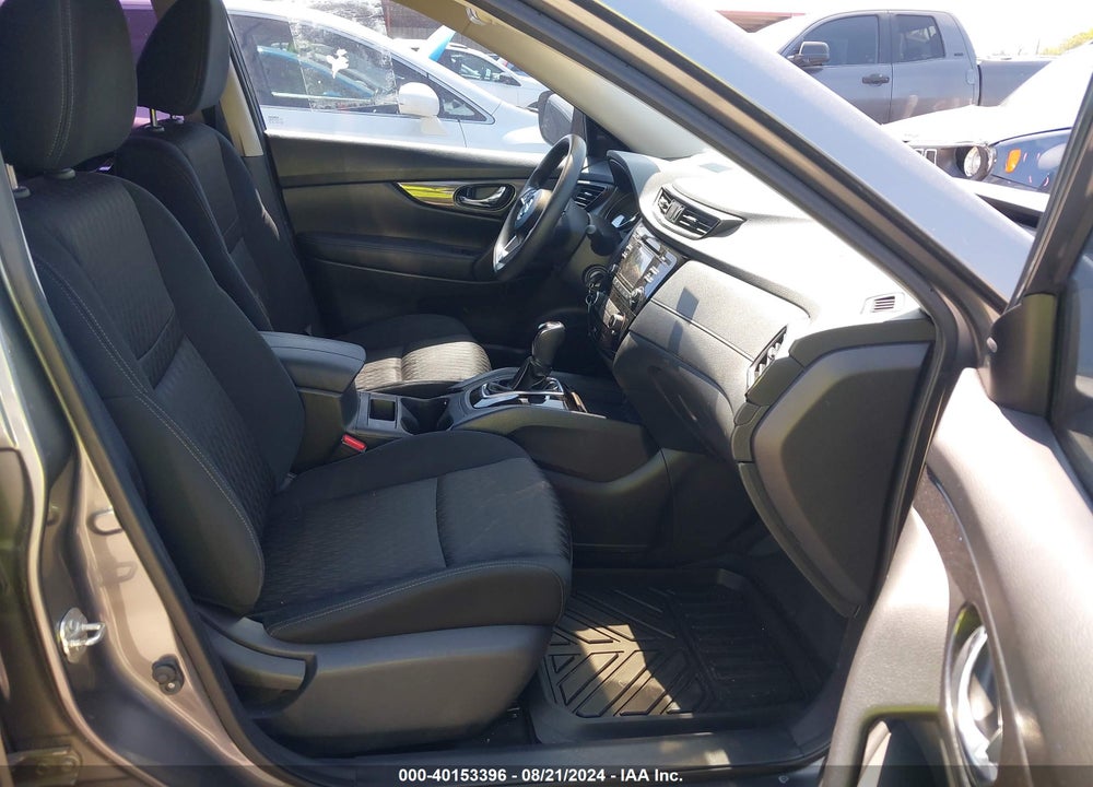 2017 NISSAN ROGUE S VIN: KNMAT2MT6HP595080