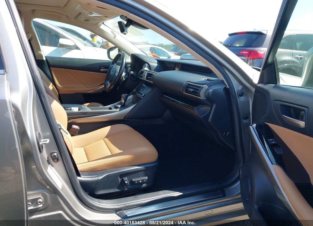 2017 LEXUS IS 300 VIN: JTHCM1D21H5016482