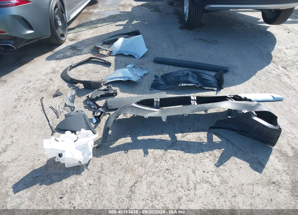 2024 TOYOTA COROLLA CROSS LE VIN: 7MUCAAAGXRV086302