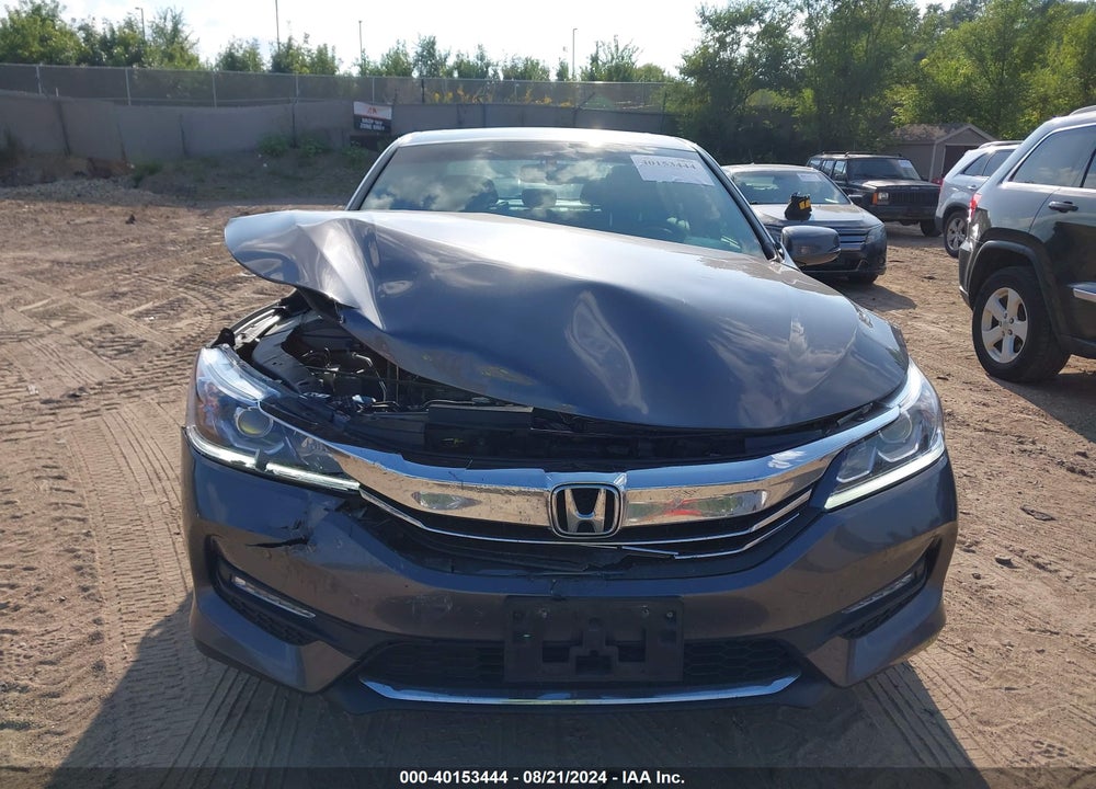 2017 HONDA ACCORD EX-L VIN: 1HGCR2F81HA168510