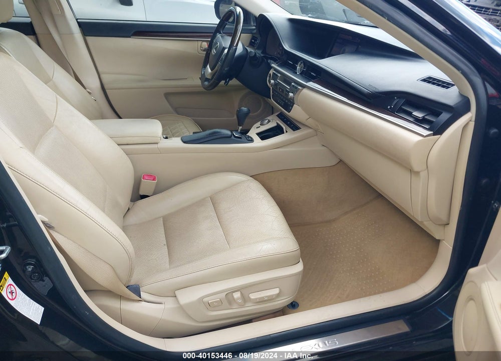 2013 LEXUS ES 350 VIN: JTHBK1GG8D2072150