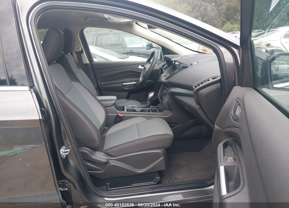 2019 FORD ESCAPE SE VIN: 1FMCU0GD3KUA21877