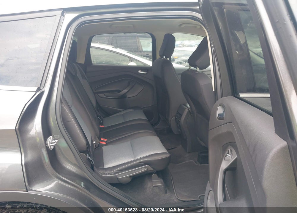 2019 FORD ESCAPE SE VIN: 1FMCU0GD3KUA21877
