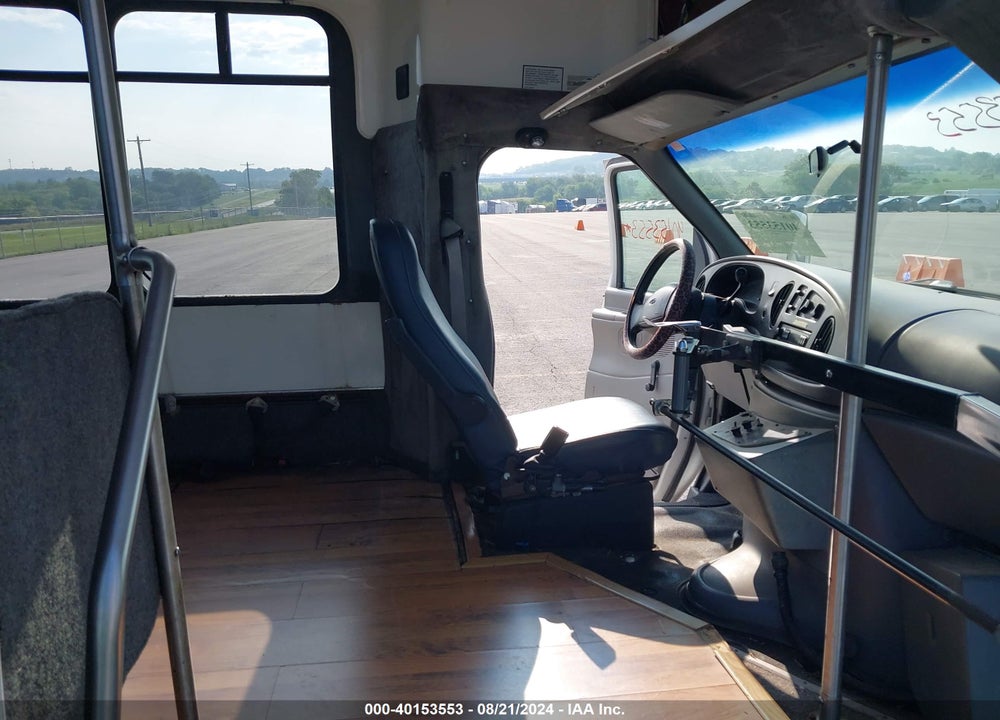 2000 FORD E-450 CUTAWAY STANDARD VIN: 1FDXE45F7YHB85273