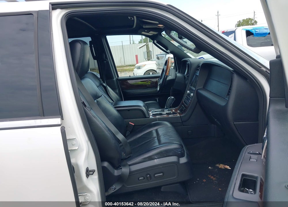 2017 LINCOLN NAVIGATOR SELECT VIN: 5LMJJ2HT9HEL03961