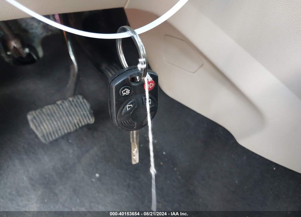 2017 FORD ESCAPE SE VIN: 1FMCU9GDXHUA86819