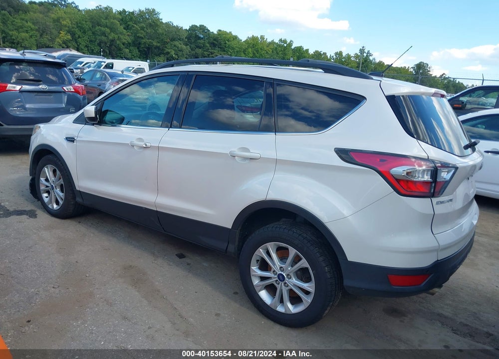 2017 FORD ESCAPE SE VIN: 1FMCU9GDXHUA86819