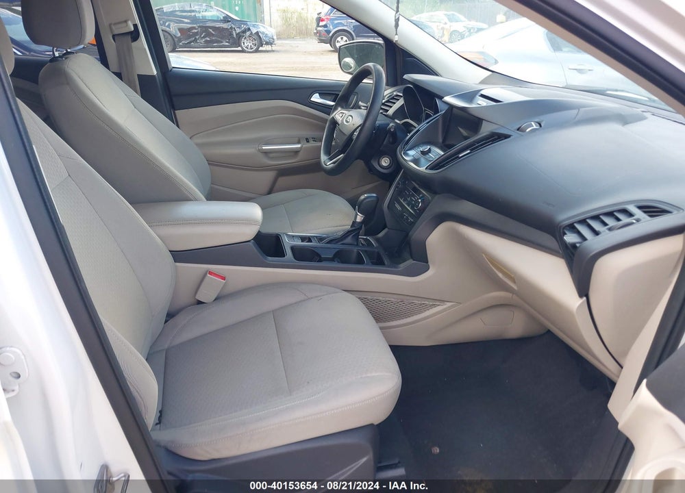2017 FORD ESCAPE SE VIN: 1FMCU9GDXHUA86819