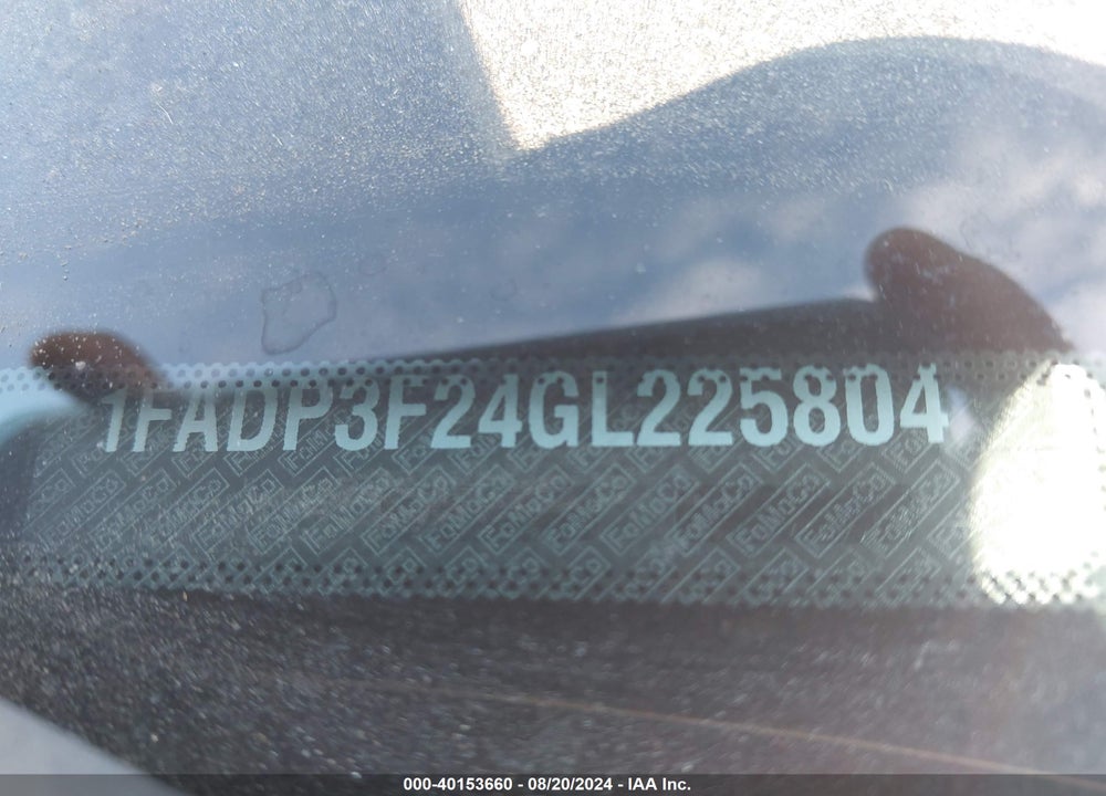 2016 FORD FOCUS SE VIN: 1FADP3F24GL225804