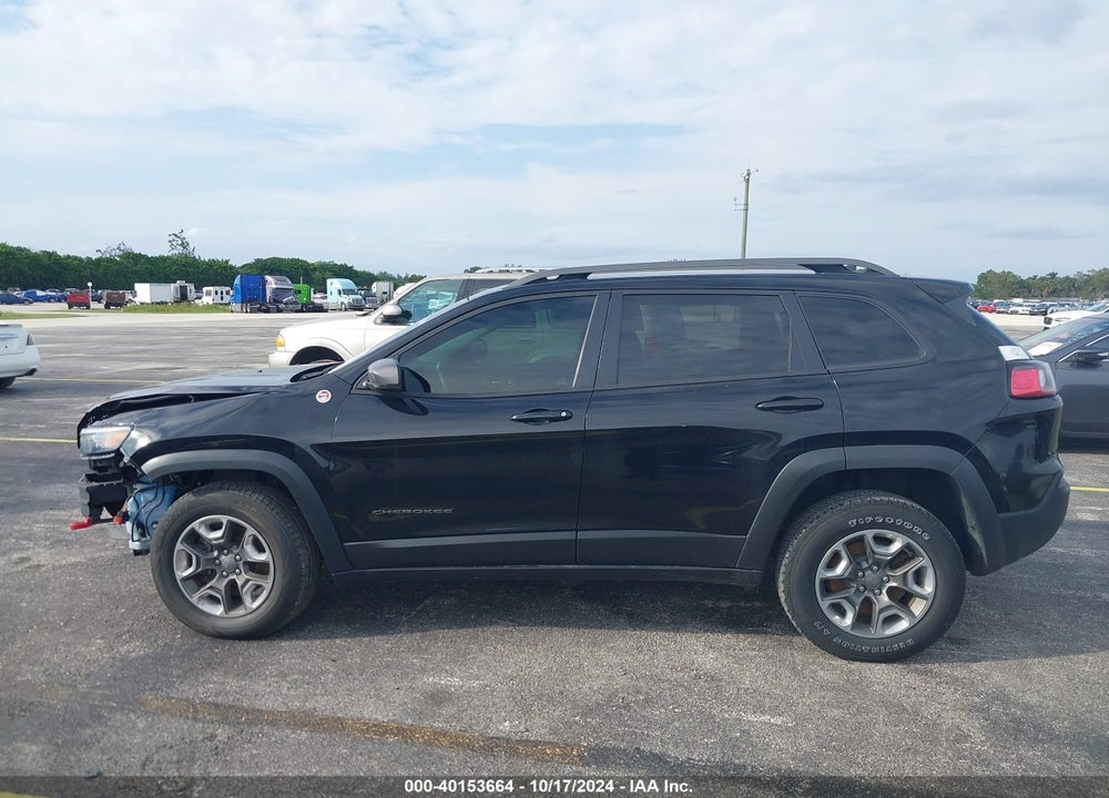 2019 JEEP CHEROKEE TRAILHAWK 4X4 VIN: 1C4PJMBX2KD298205