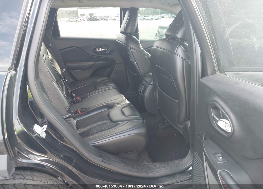 2019 JEEP CHEROKEE TRAILHAWK 4X4 VIN: 1C4PJMBX2KD298205