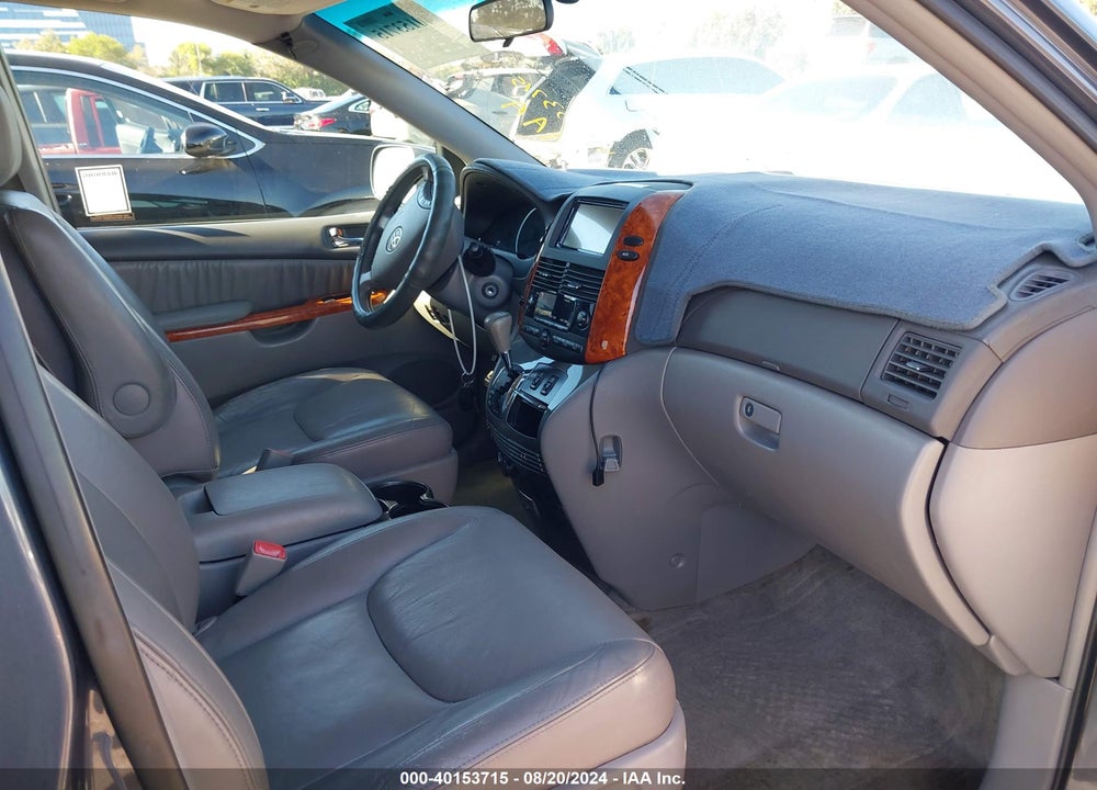 2009 TOYOTA SIENNA XLE VIN: 5TDZK22C89S230996