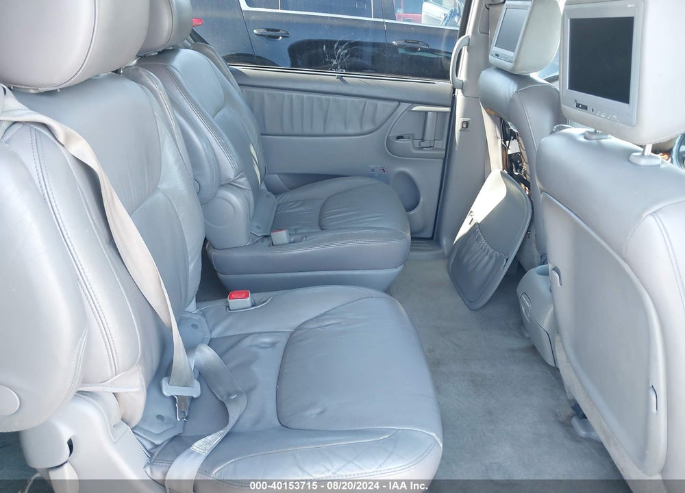 2009 TOYOTA SIENNA XLE VIN: 5TDZK22C89S230996