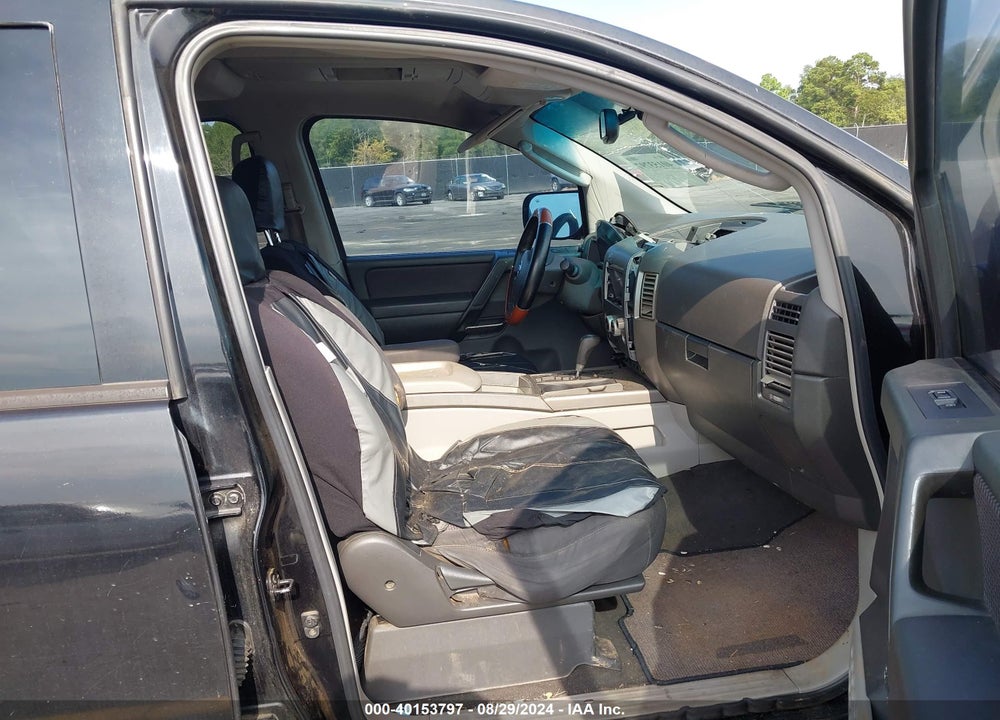 2004 NISSAN PATHFINDER ARMADA SE VIN: 5N1AA08A34N746963