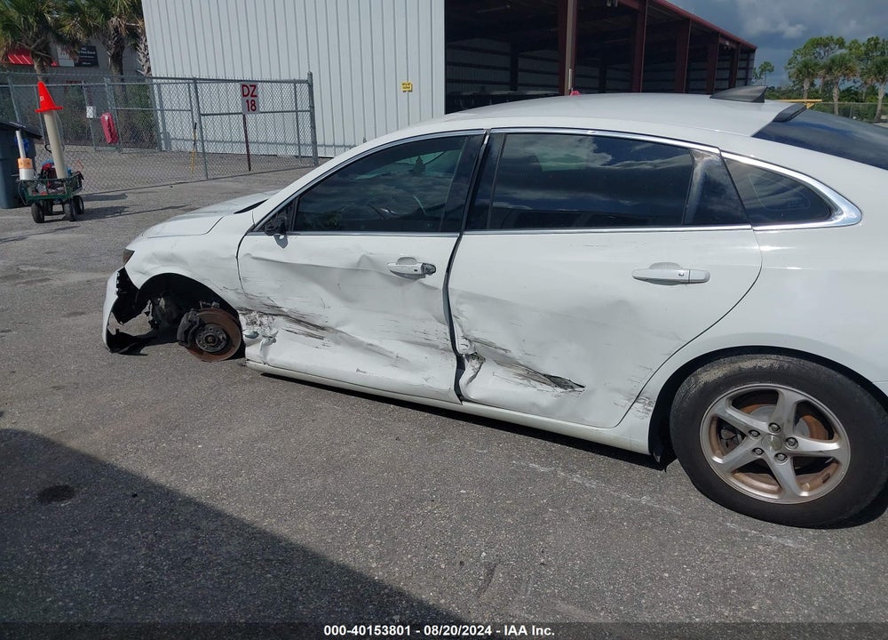 2017 CHEVROLET MALIBU LS VIN: 1G1ZB5ST2HF207027