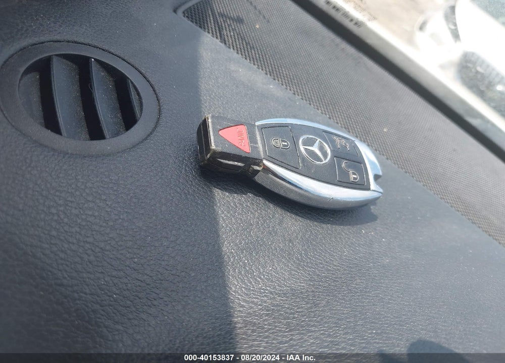 2011 MERCEDES-BENZ E 350 4MATIC VIN: WDDHF8HB9BA462582