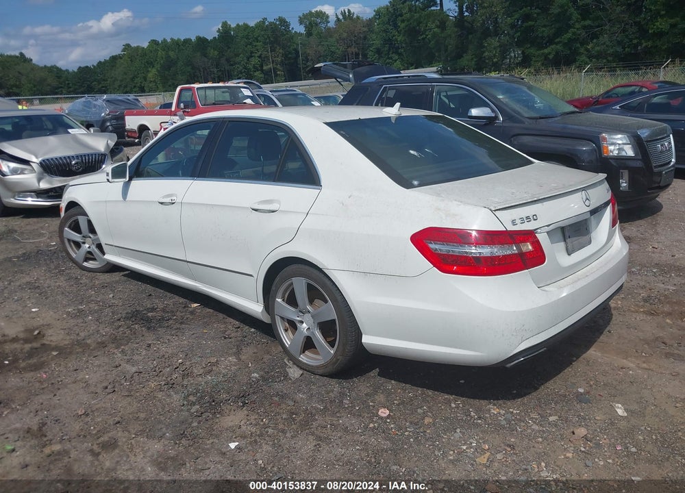 2011 MERCEDES-BENZ E 350 4MATIC VIN: WDDHF8HB9BA462582