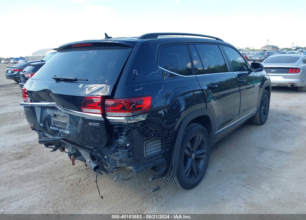 2021 VOLKSWAGEN ATLAS 3.6L V6 SE W/TECHNOLOGY R-LINE VIN: 1V2NR2CAXMC559358