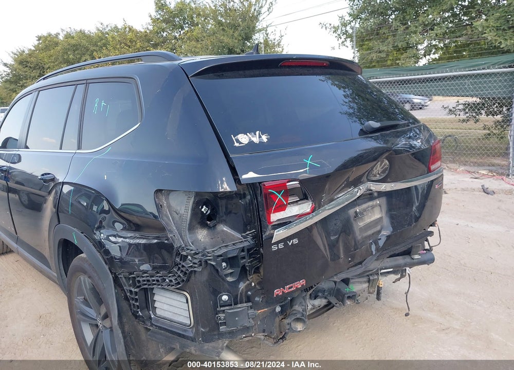 2021 VOLKSWAGEN ATLAS 3.6L V6 SE W/TECHNOLOGY R-LINE VIN: 1V2NR2CAXMC559358