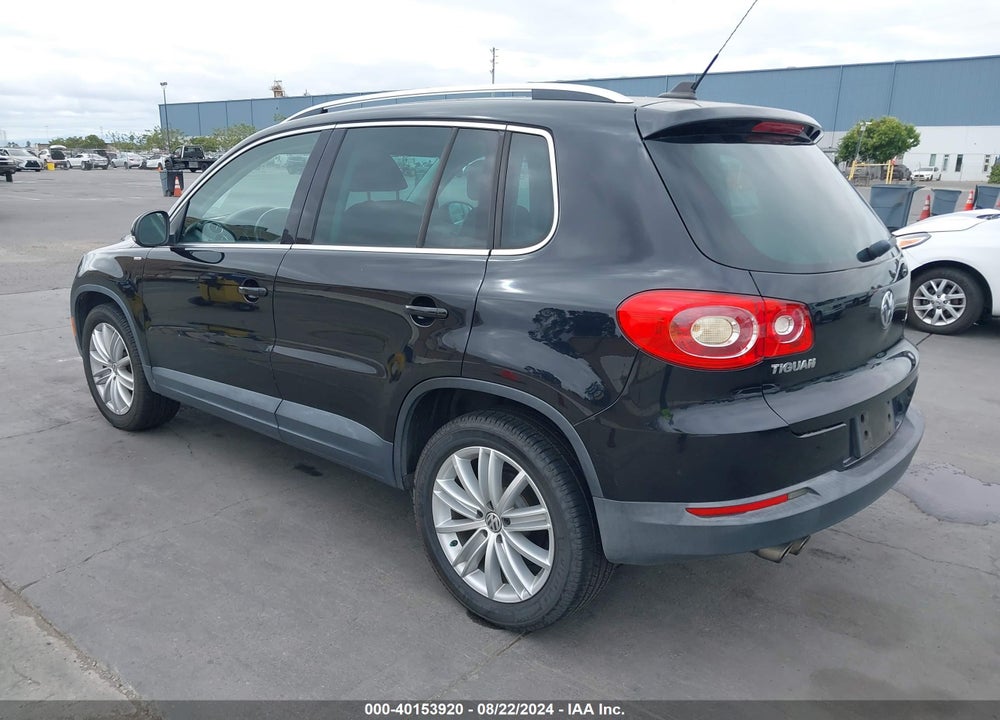 2010 VOLKSWAGEN TIGUAN WOLFSBURG EDITION VIN: WVGAV7AX9AW516670