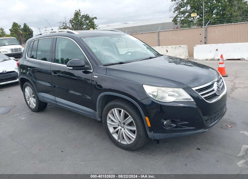 2010 VOLKSWAGEN TIGUAN WOLFSBURG EDITION VIN: WVGAV7AX9AW516670