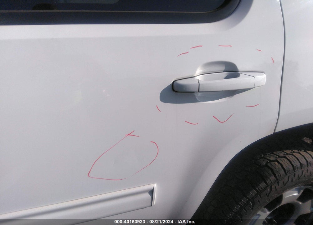 2013 CHEVROLET TAHOE LS VIN: 1GNSKAE0XDR153317