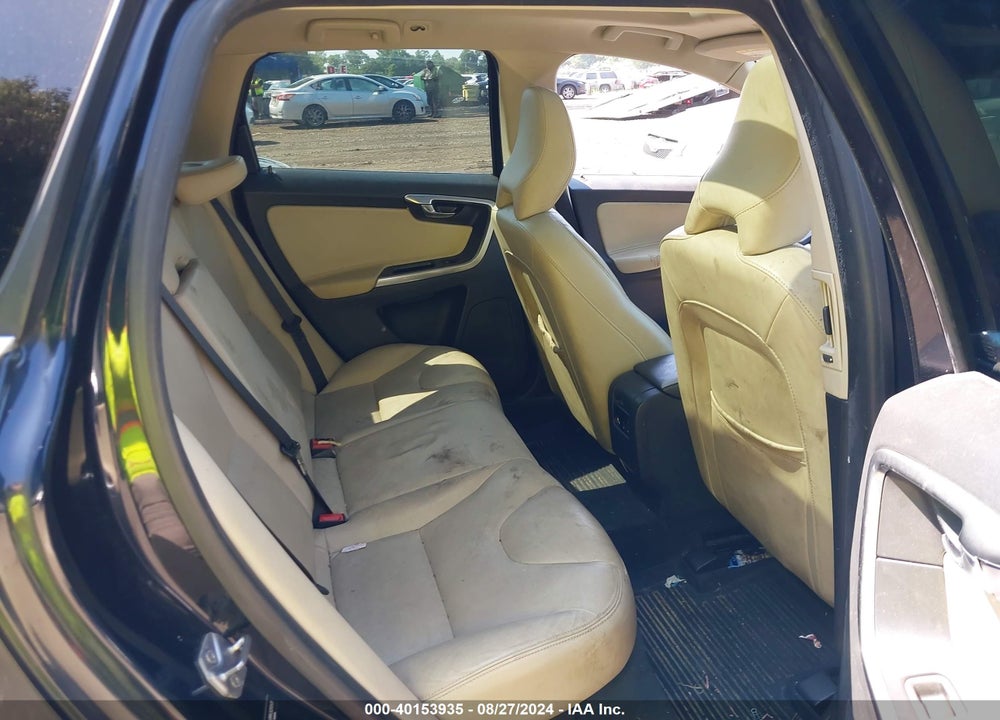 2016 VOLVO XC60 T6 DRIVE-E VIN: YV449MRK2G2912479