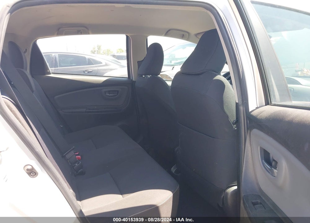 2015 TOYOTA YARIS SE VIN: VNKKTUD35FA015373