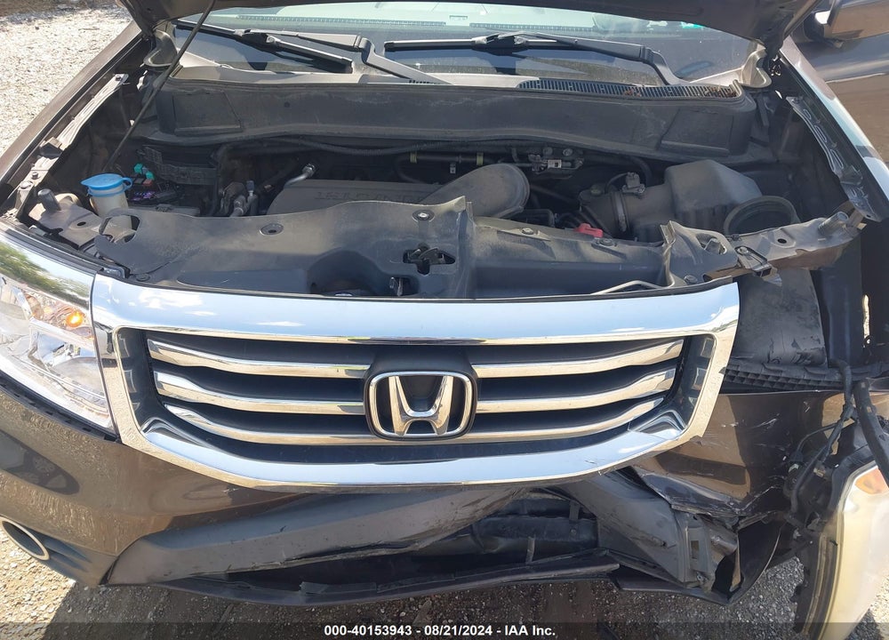 2015 HONDA PILOT EX VIN: 5FNYF4H45FB005785