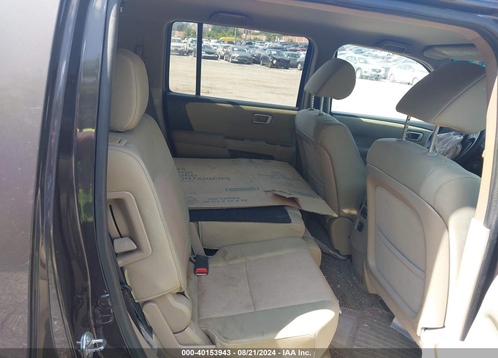 2015 HONDA PILOT EX VIN: 5FNYF4H45FB005785