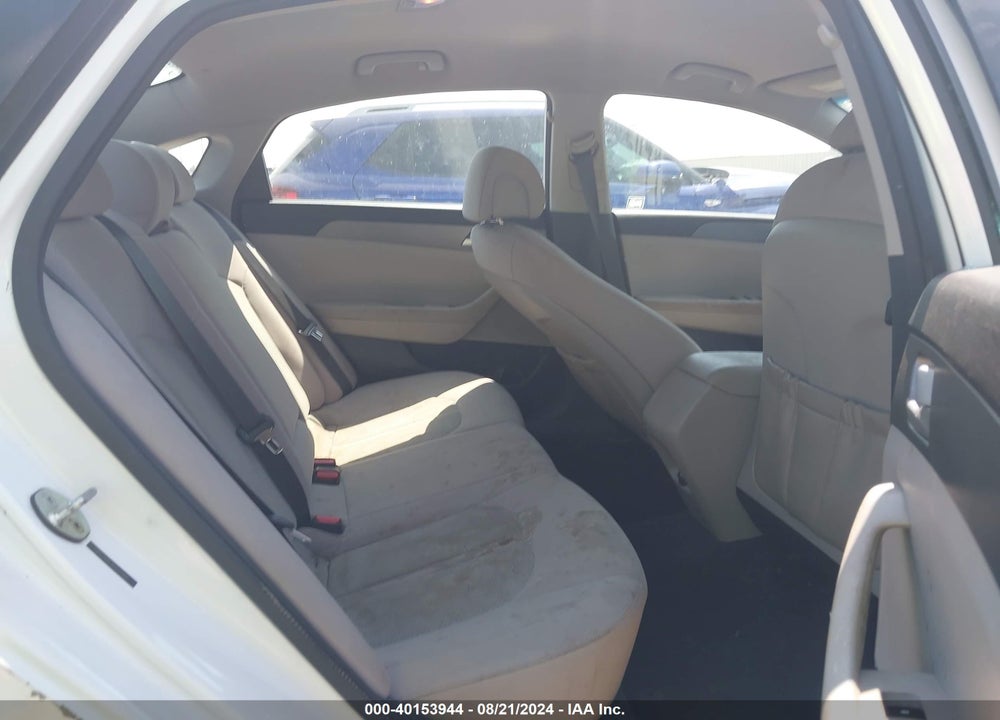 2015 HYUNDAI SONATA SE VIN: 5NPE24AF3FH121062