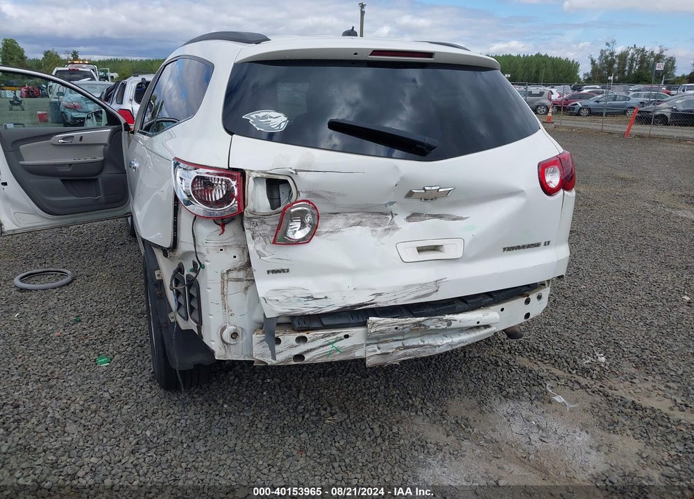 2011 CHEVROLET TRAVERSE 1LT VIN: 1GNKVGED4BJ386733