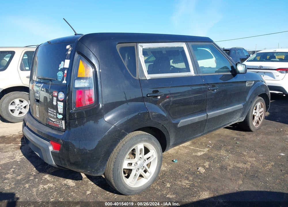 2011 KIA SOUL VIN: KNDJT2A27B7242897