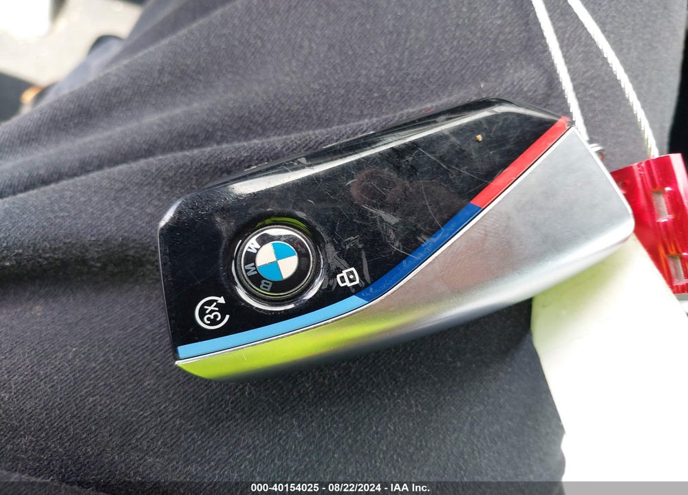 2024 BMW X5 M60I VIN: 5UX33EU04R9S50196