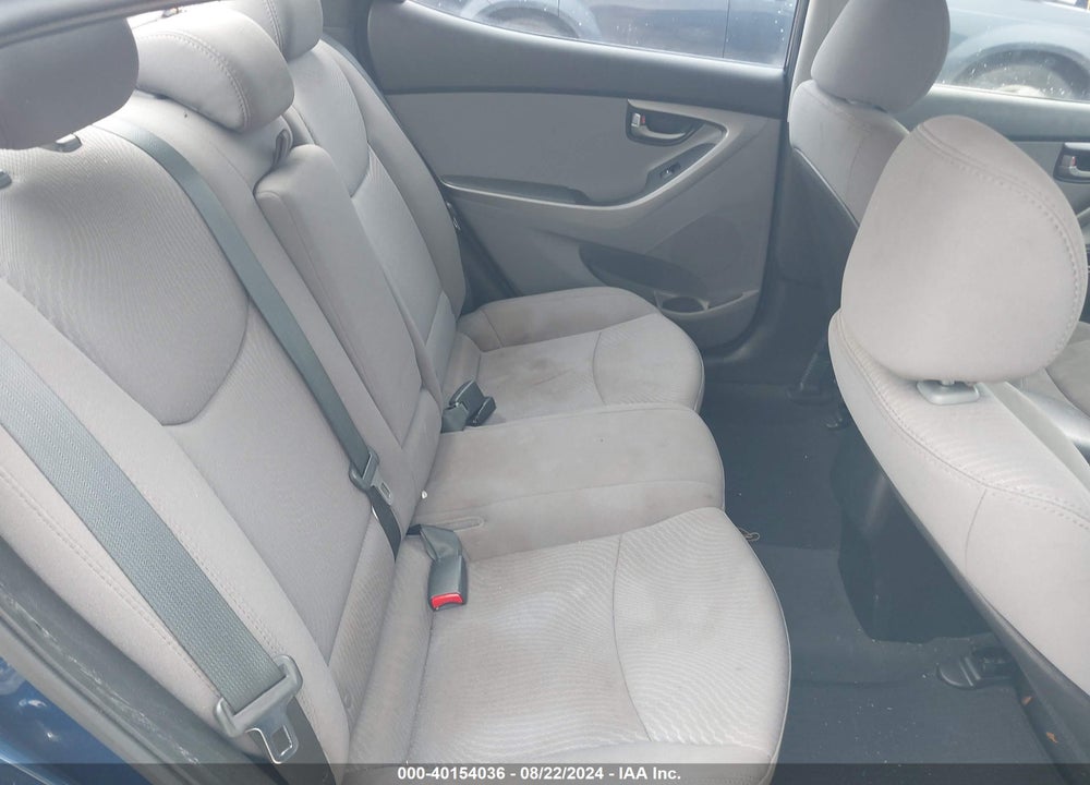 2016 HYUNDAI ELANTRA SE VIN: 5NPDH4AE3GH692425